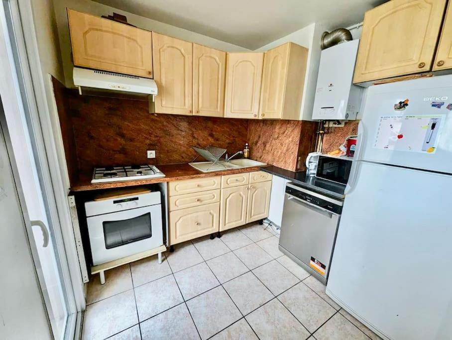 Au Coeur - Calme & Equipe Avec Wifi Apartment Grenoble